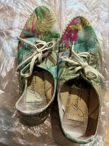 가이모 에스파드리유 보태니컬 무늬 통굽 스니커즈 37 23.5cm