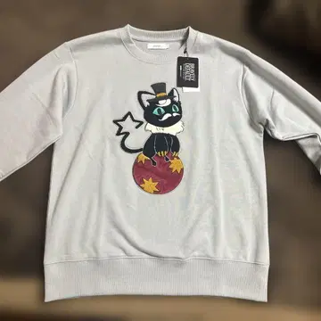 브레이브리 디폴트 검은 고양이 디자인 트레이닝복 새상품