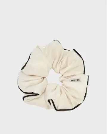 THE TOE 아이보리 스크런치