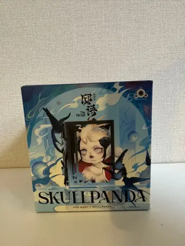 POP MART SKULLPANDA 피규어