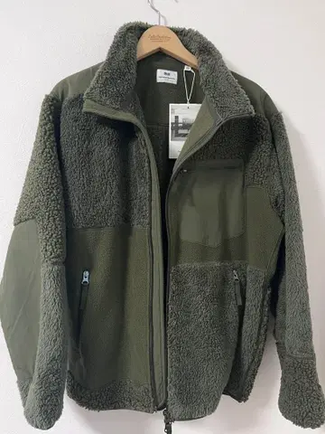 UNIQLO 엔지니어드 가먼츠 콤비네이션 플리스 자켓 M