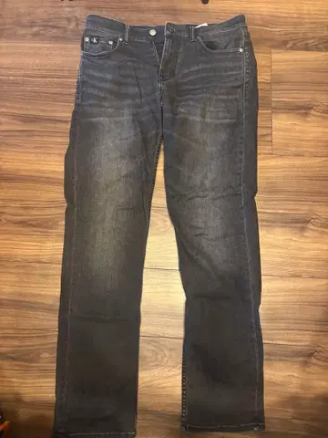 Calvin Klein Jeans 다크 그레이 스트레이트 W31 L32