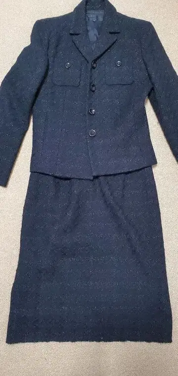 프라지르 블랙 라메 스커트 셋업 수트