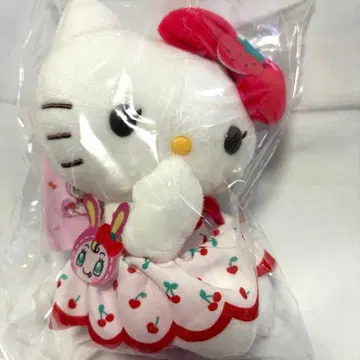 새상품 키티 x 베리에 콜라보 키링 봉제 인형 참