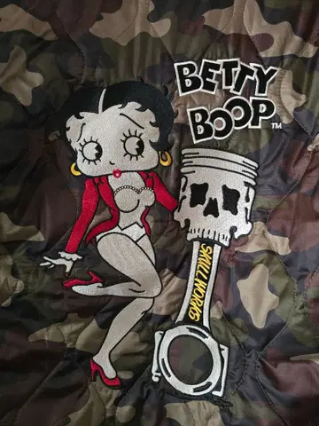 SKULLWORKS & CO. 베티 부프 자켓 M 카모플라쥬