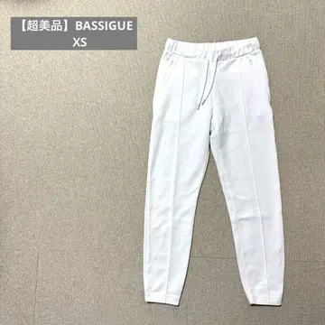 [컨디션 최상] BASSIGUE 화이트 스포츠 바지 XS