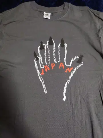 미사용 새상품! 더 크로마뇽즈 티셔츠 L 사이즈