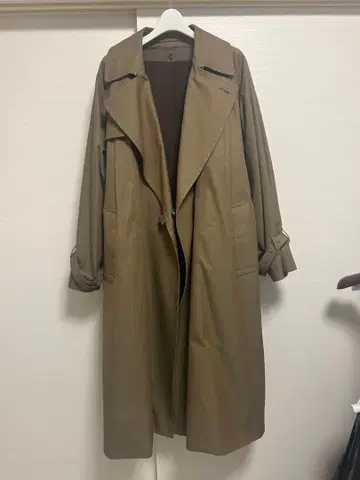 blurhms 트렌치코트