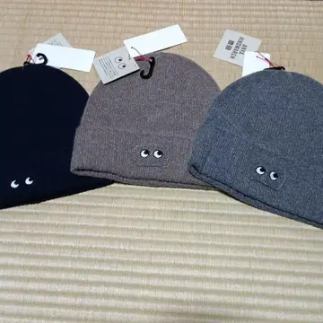 미사용 새상품 유니클로 안야 힌드마치