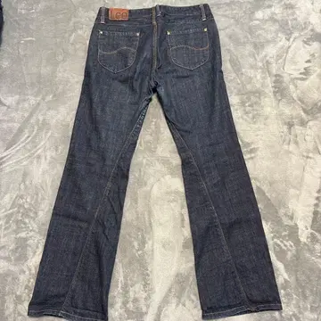 리 부츠컷 데님 다크 블루 소가죽 패치 다크 네이비