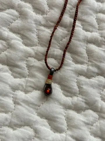 팔라스 팰리스 놋쇠 목걸이 (봉투 포함)