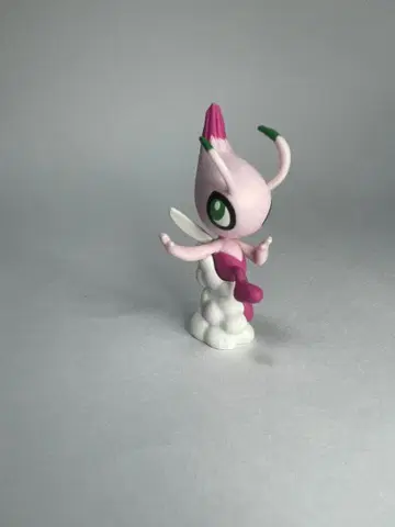 포켓몬 세레비 피규어 구름 위에 앉은