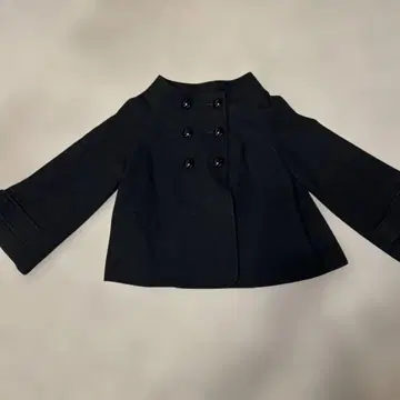 언타이틀 플레어 소매 코트