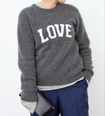 새상품 두지엠 클라세 LOVE 니트 그레이