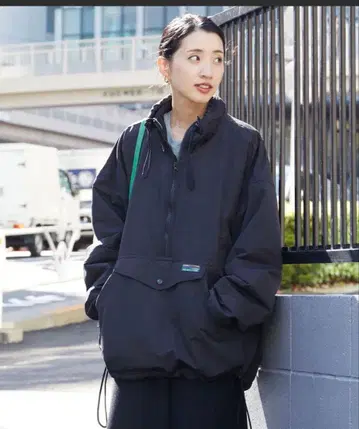 프릭스스토어 플리스 아노락 하프 지퍼 풀오버