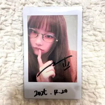 ExWHYZ maho 날짜 사인 폴라로이드