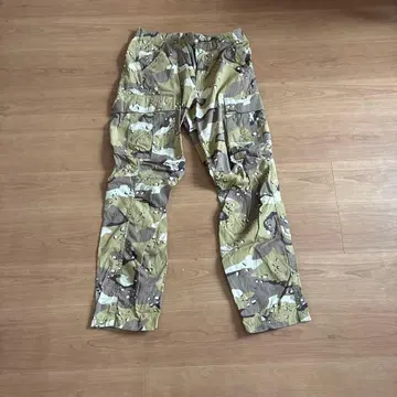 AVIREX 카모플라쥬 카고 팬츠