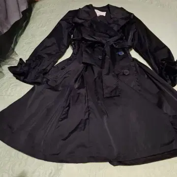 잉게보그 블랙 트렌치코트