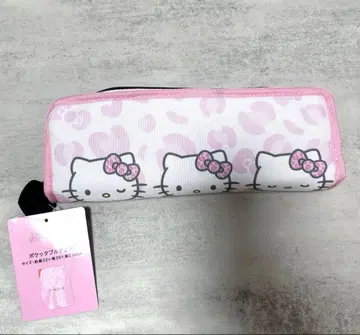 새상품 헬로키티 포켓터블 체어 접이식 의자 핑크 레오파드 무늬