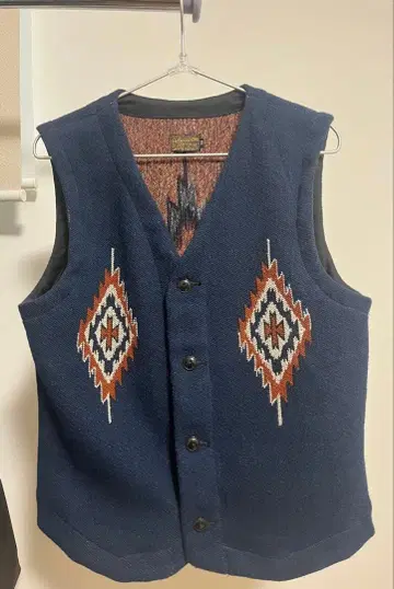 DELUXEWARE NATIVE VEST 치마요 베스트