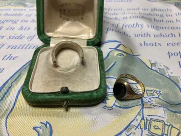 시그넷 반지 블랙 오닉스 k9 9ct U.K. VINTAGE