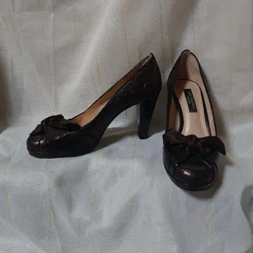 바디 드레싱 디럭스 다크 브라운 하이힐 22.5