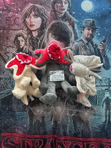 기묘한 이야기 봉제 인형 카드형 키링 세트