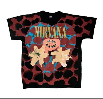 닐바나 T셔츠 Heart Shaped box