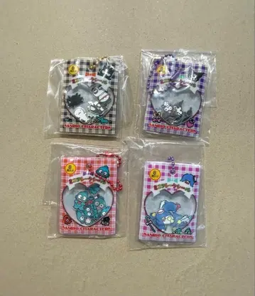 산리오 캐릭터즈 바스락 프레이크 씰풍 참 4세트