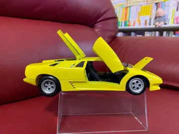 MAISTO 마이스토 람보르기니 1/24 케이스 상자 없음