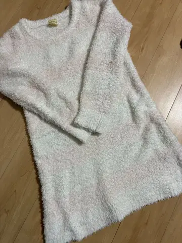 젤라또피케 복슬복슬 긴팔 룸웨어