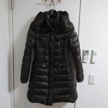 Moncler 다크 그린 롱 다운 자켓