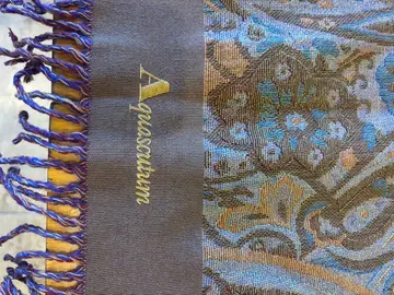 Aquascutum 페이즐리 무늬 스카프