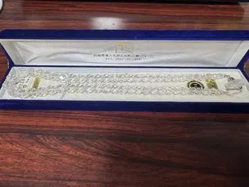 본 수정 목걸이 클리어