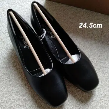 새상품 블랙 스퀘어토 펌프스 24.5cm