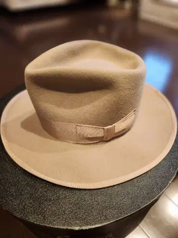 더 팻 해터 베이지 햇 7 1/8