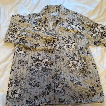 Eddie Bauer 플라워 프린트 셔츠