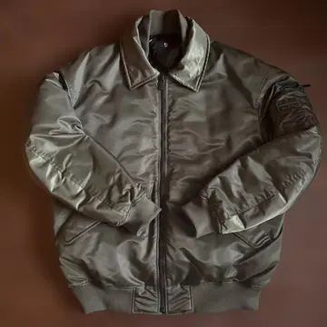 UNIQLO JIL sander MA-1 블루종 다운 올리브