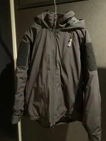 아부가르시아 x 이즈니스 Cloud 패딩 재킷 XL