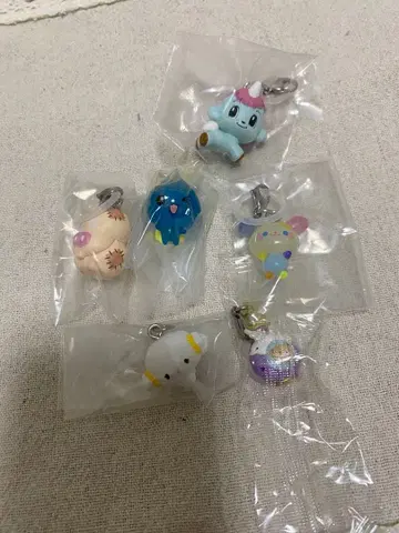 캡슐 토이 6개 세트 묶음 판매 산리오 물방울짱