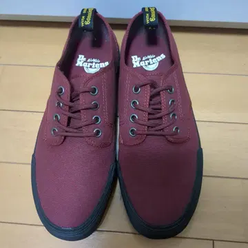 새상품 미사용 닥터마틴 스니커즈 약 24cm