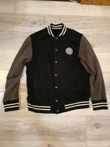 바시티 자켓 블랙/그레이 자켓