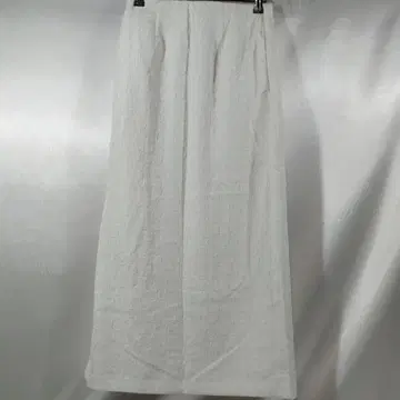 Mila Owen 미라 오웬 새상품급 스커트 사이즈 1 화이트