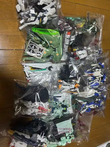 건담 프라모델 묶음 판매