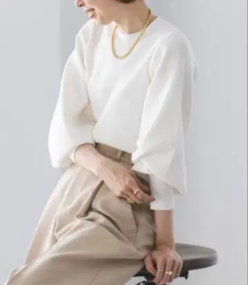 noble 벌룬 슬리브 롱 커프스 니트