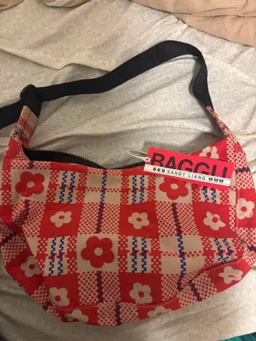 BAGGU 샌디 리앙 꽃무늬 체크 숄더백