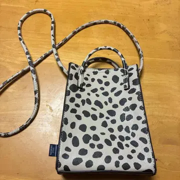 MACARON STYLE 레오파드 무늬 숄더백