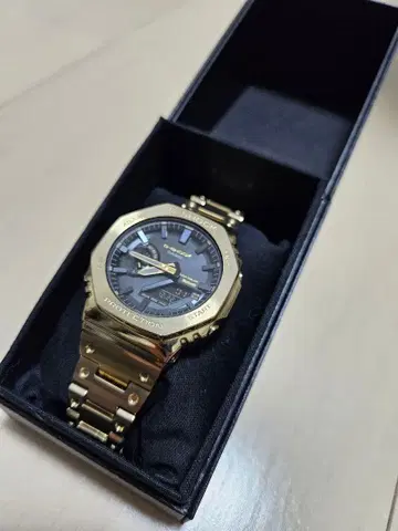 CASIO G-SHOCK GM-B2100GD-9AJF