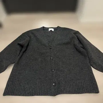 카프리슈 마쥬 가디건 마쥬