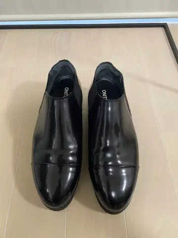 오니츠카타이거 1182A308